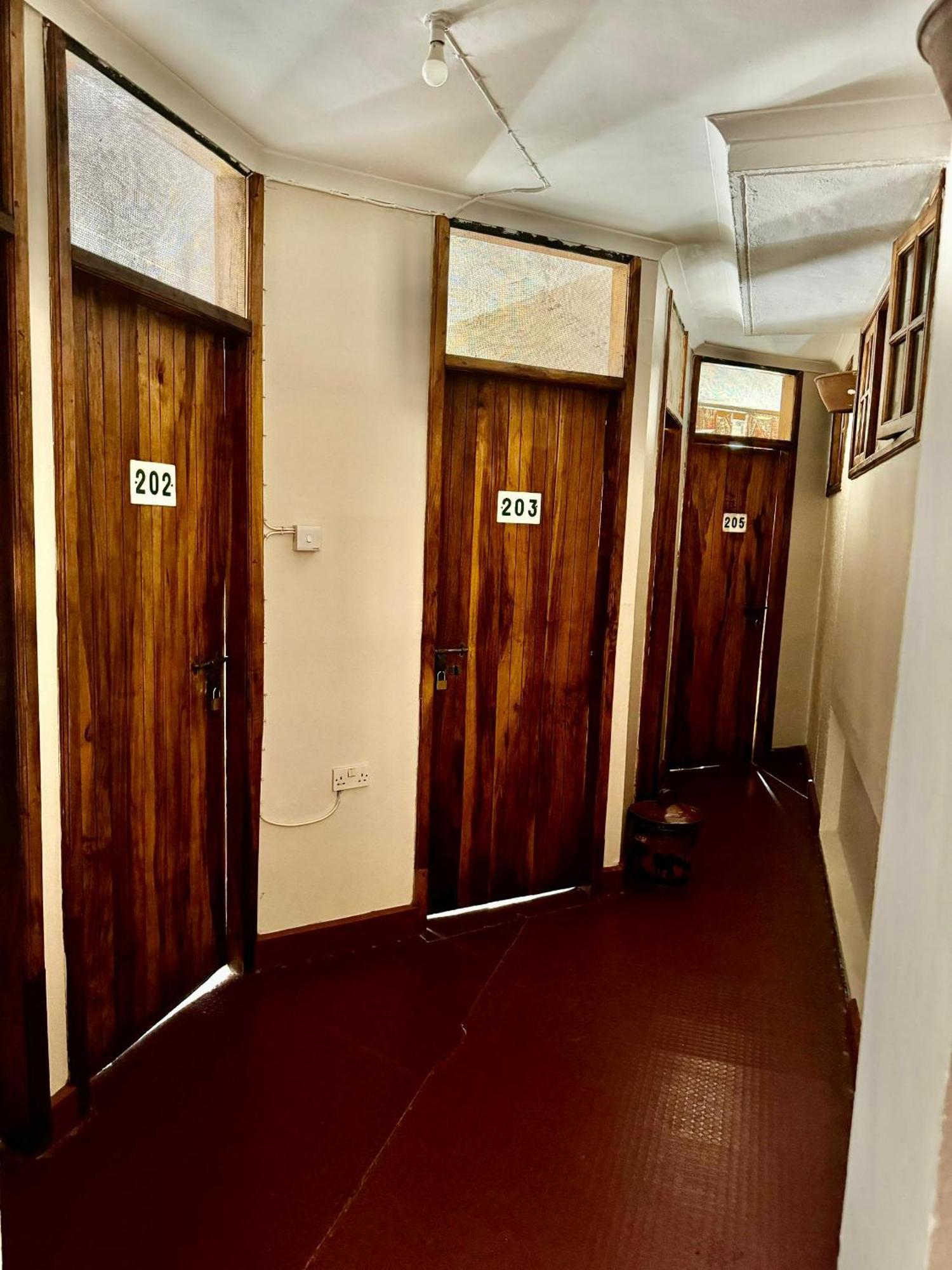 Arusha Backpackers Hotel Dış mekan fotoğraf